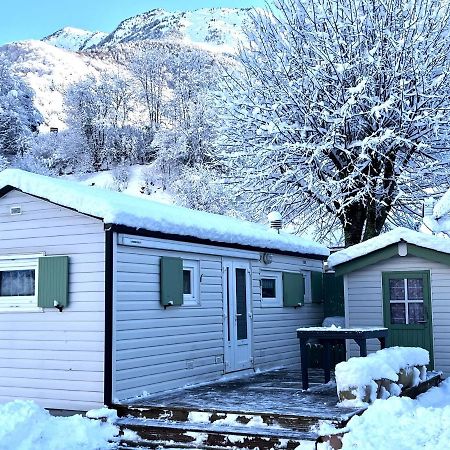 Bungalow Charmant A Cauterets Avec Vue Sur La Montagne Exterior foto